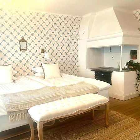 Loevstabruks Vaerdshus Och Brukshotellet Aenkehuset 外观 照片